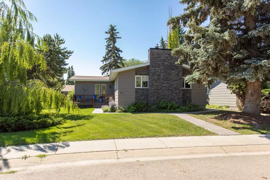 19 Oyen CRES, Red Deer, AB T4P1T3