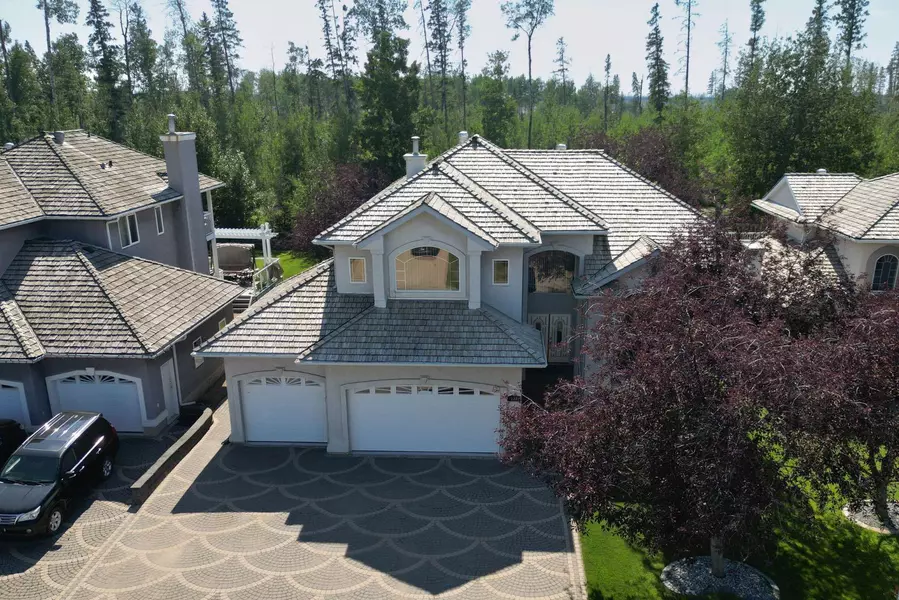 127 Berard CRES, Fort Mcmurray, AB T9K 1V8