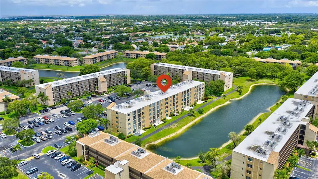 7760 NW 50th St #305, Lauderhill, FL 33351