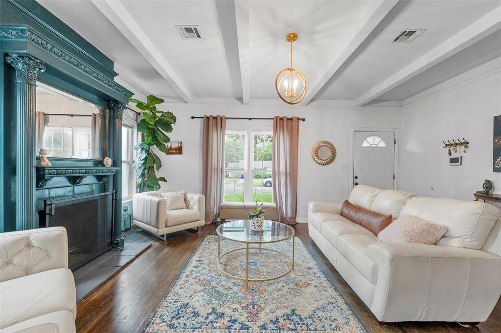 Waco, TX 76708,2923 Live Oak Avenue