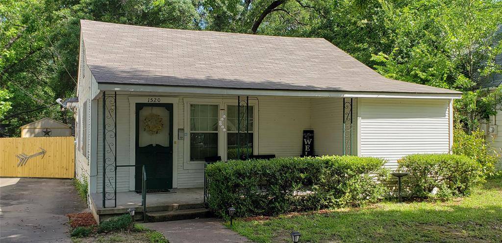 1520 Woodlawn Avenue, Corsicana, TX 75110