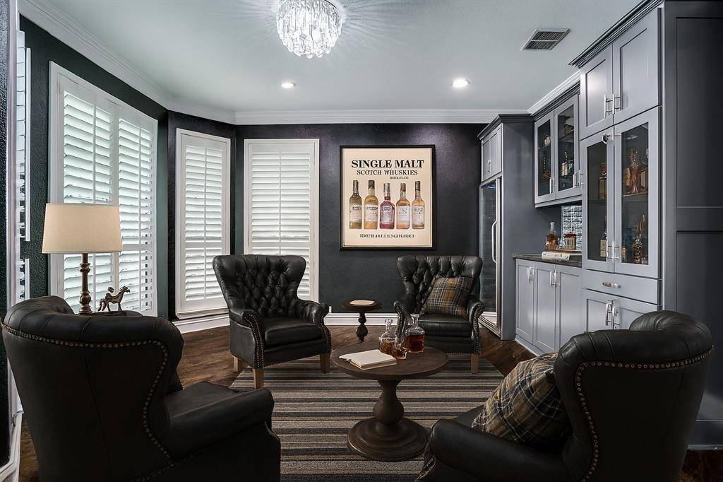 Plano, TX 75025,8104 Greensboro Drive
