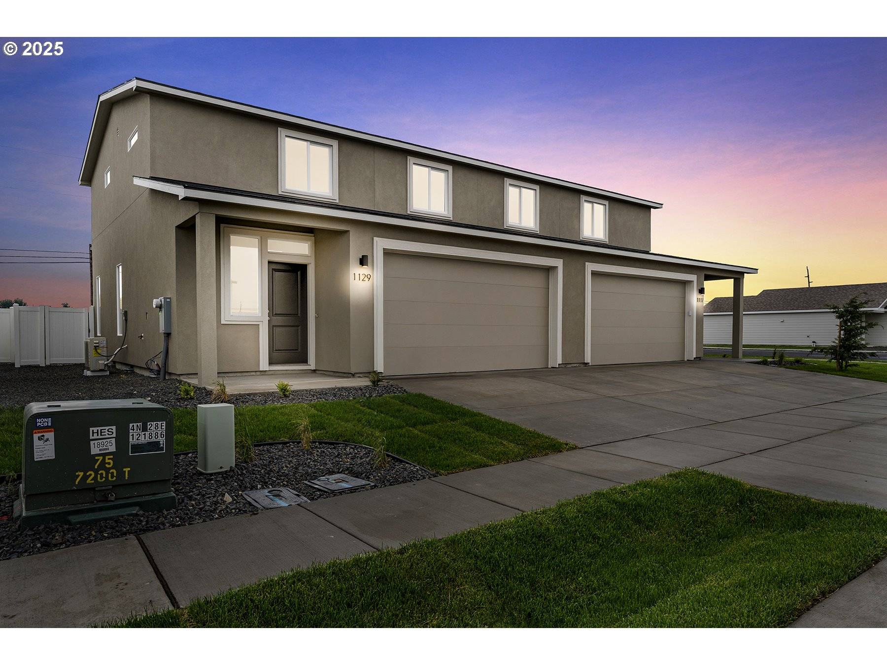 1129 NE EMERALD DR, Hermiston, OR 97838