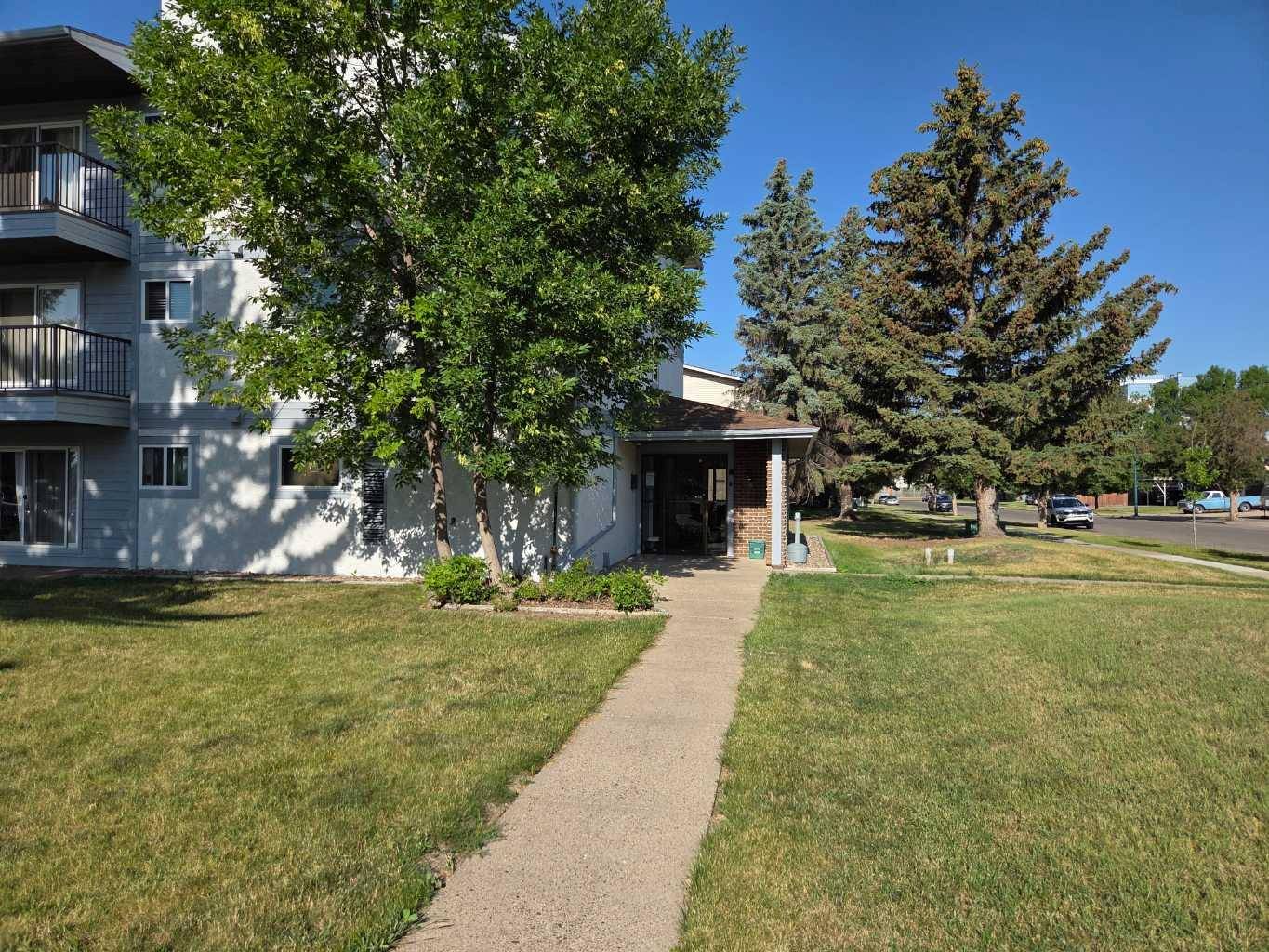 Lethbridge, AB T1K4K4,3410 23rd AVE South #31