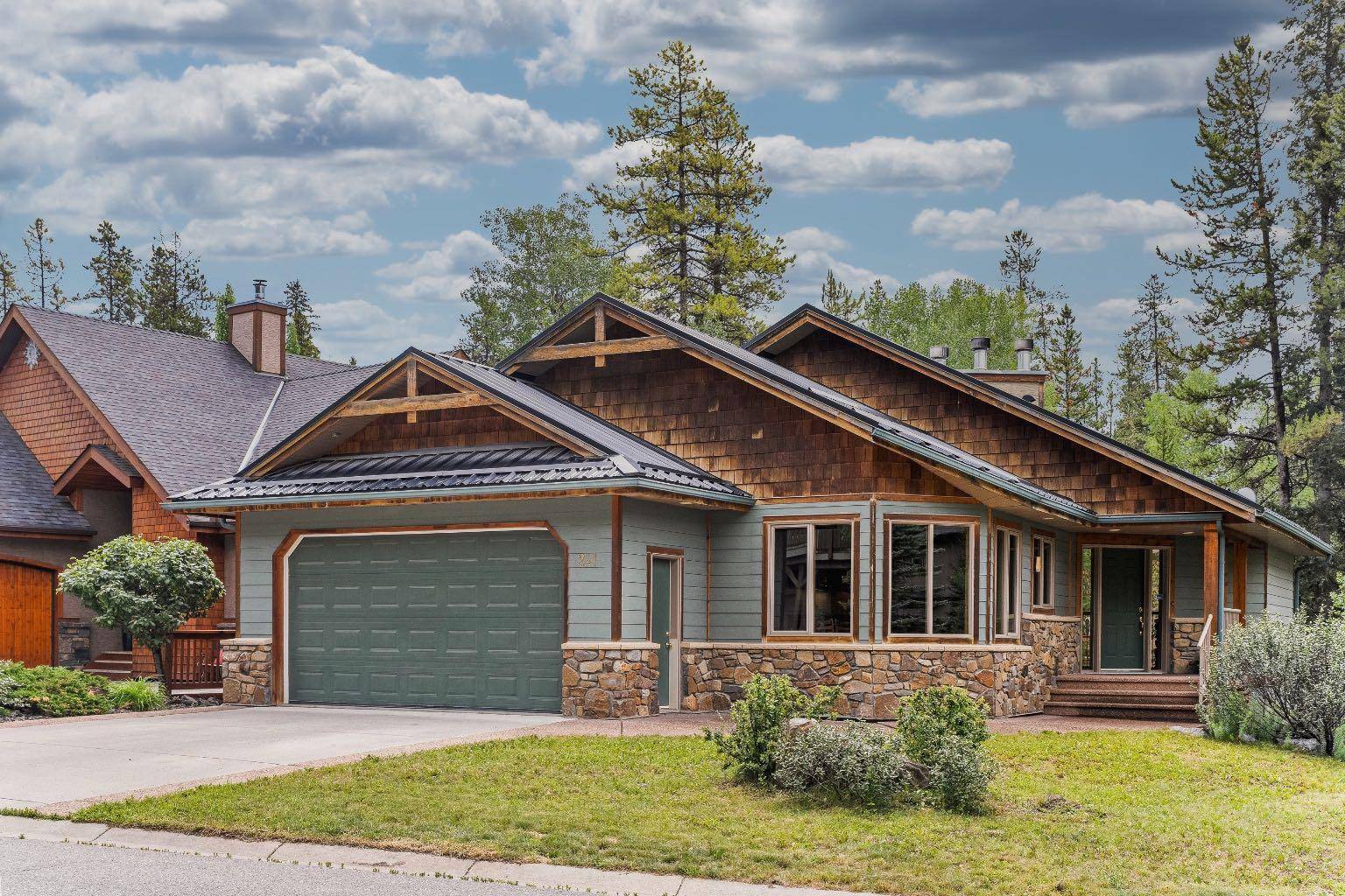241 Eagle Terrace RD, Canmore, AB T1W 3C7