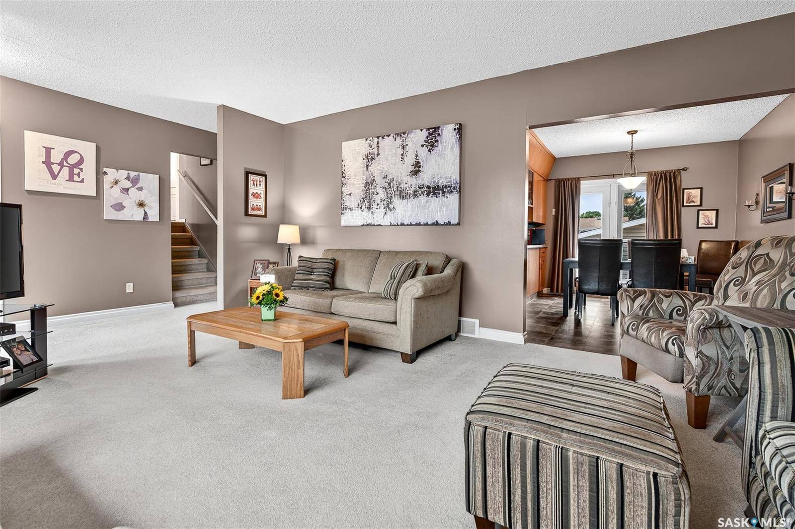 Moose Jaw, SK S6H 6P5,1507 Duffield STREET W