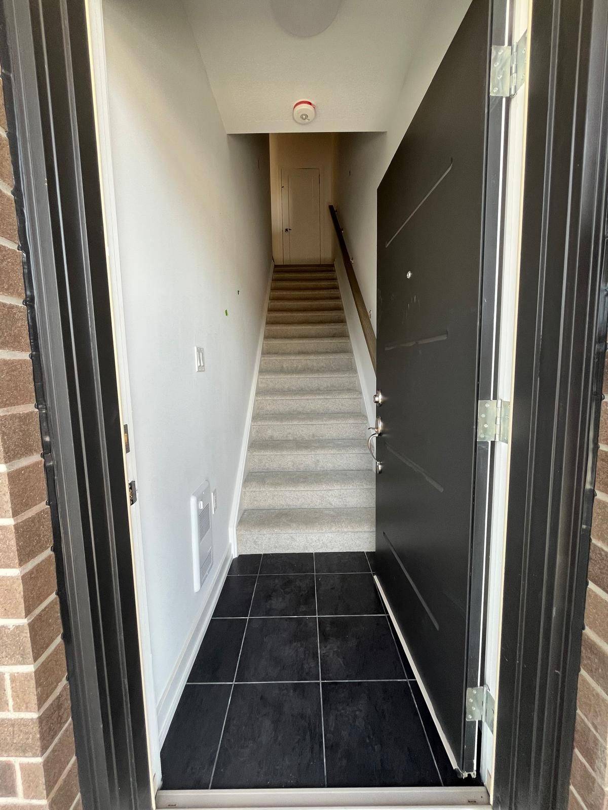 Centre Wellington, ON N1M 2W3,940 St. David ST N #27