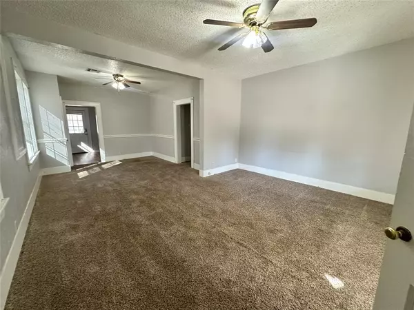 Corsicana, TX 75110,1520 Woodlawn Avenue