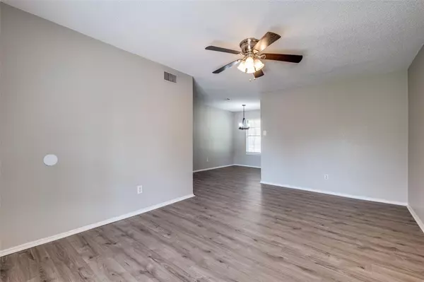 Seagoville, TX 75159,815 Thedford