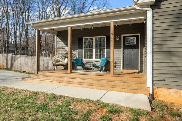 1914 Walnut Hollow Rd, Lynchburg, VA 24503