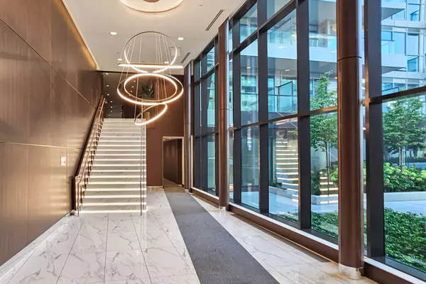 Toronto C15, ON M2K 0H2,95 Mcmahon DR #3706