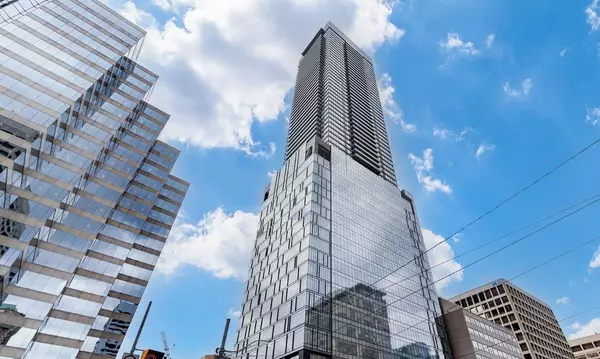 488 University AVE #3916, Toronto C01, ON M5G 0C1
