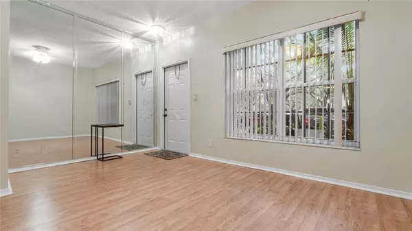 Plantation, FL 33324,165 SW 96th Ter #165