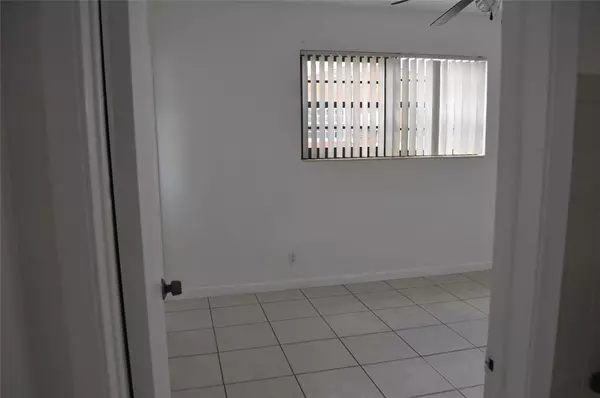 Hollywood, FL 33024,6930 Liberty St