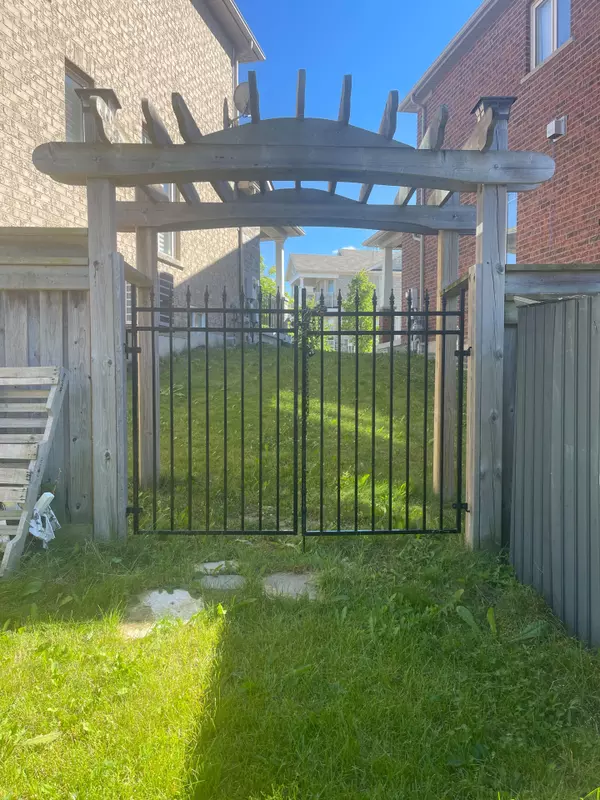 43 Philips View CRES #Basement, Richmond Hill, ON L4E 0S9