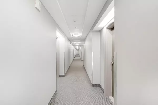 Brampton, ON L7A 0Z5,70 Baycliffe CRES #412