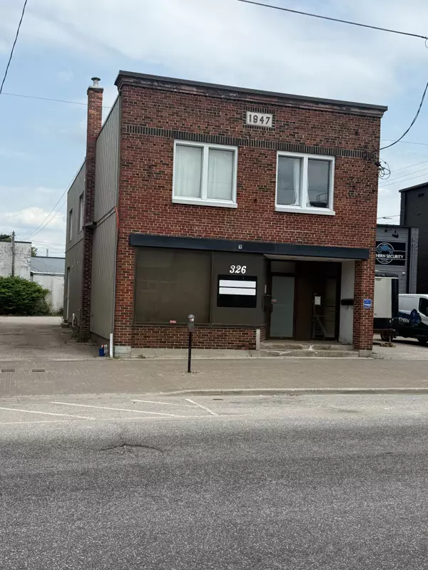 North Bay, ON P1B 2Z1,326 MCINTYRE ST W