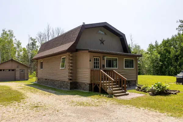Northern Bruce Peninsula, ON N0H 2R0,8 Little Cove RD