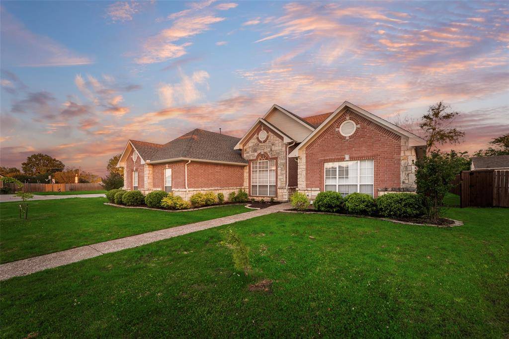 Pilot Point, TX 76258,609 Acorn Street