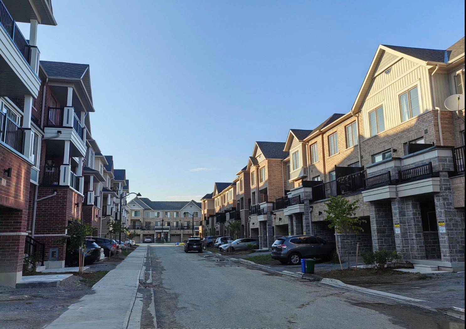 80 Waterside WAY, Whitby, ON L1N 0N1