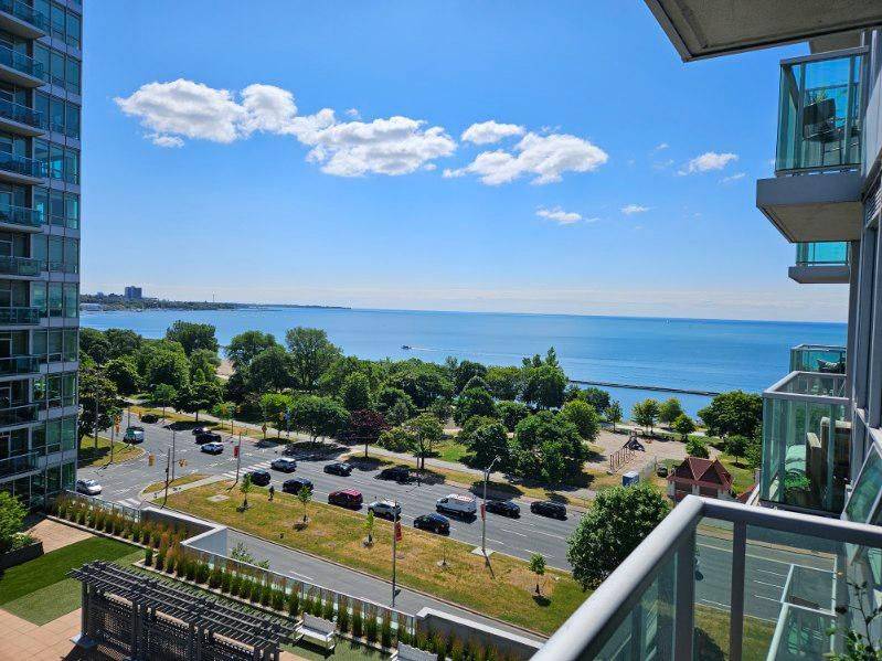 Toronto W01, ON M6S 1A2,1910 Lake Shore BLVD W