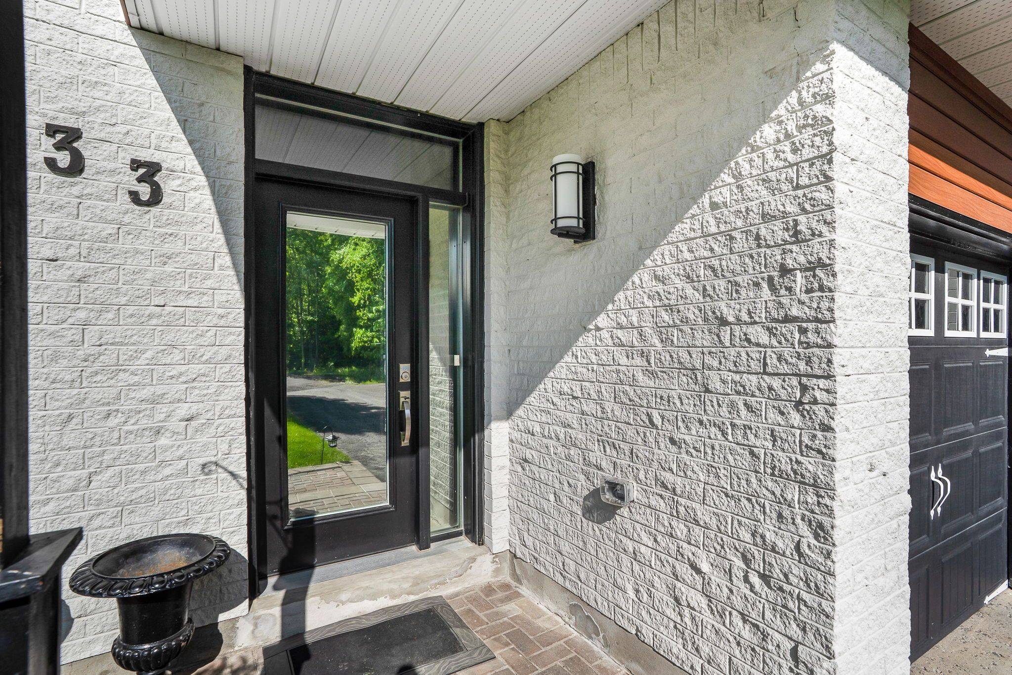 Clarence-rockland, ON K4K 1K9,1133 Hemlock ST