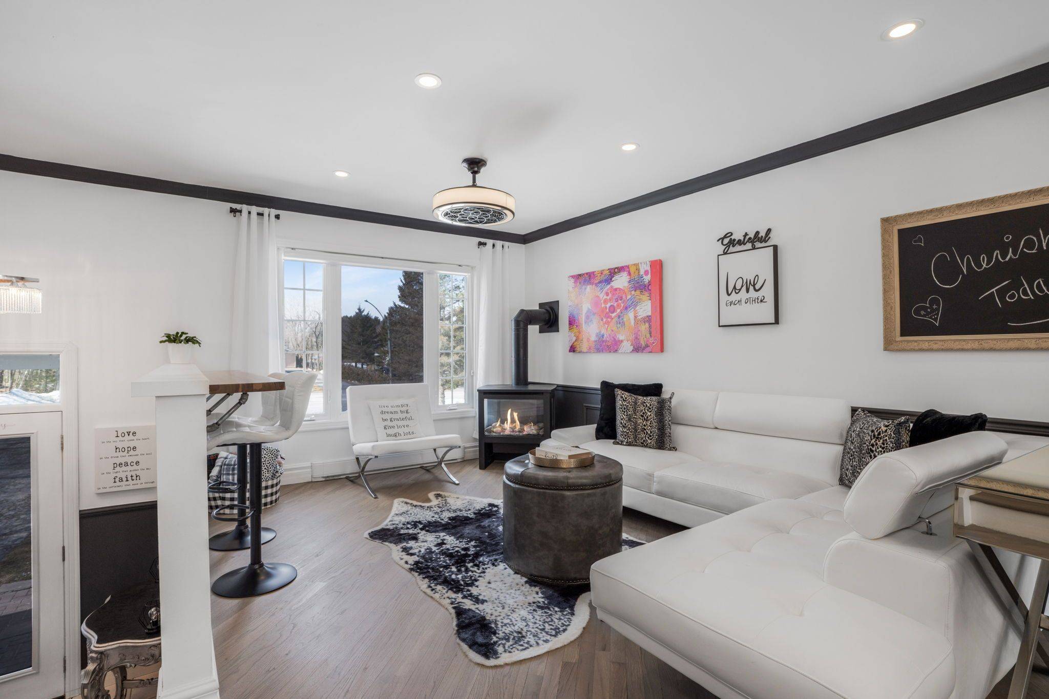 Clarence-rockland, ON K4K 1K9,1133 Hemlock ST