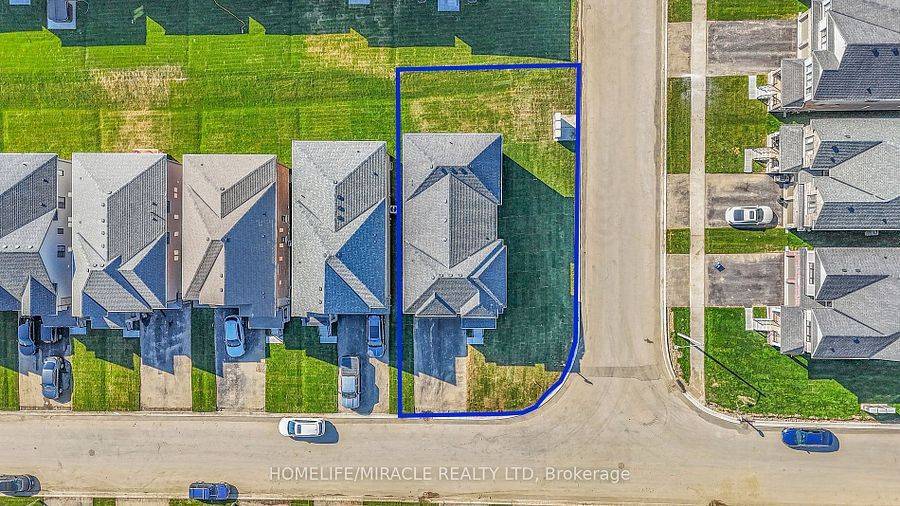 North Dumfries, ON N0B 1E0,58 Mary Watson ST