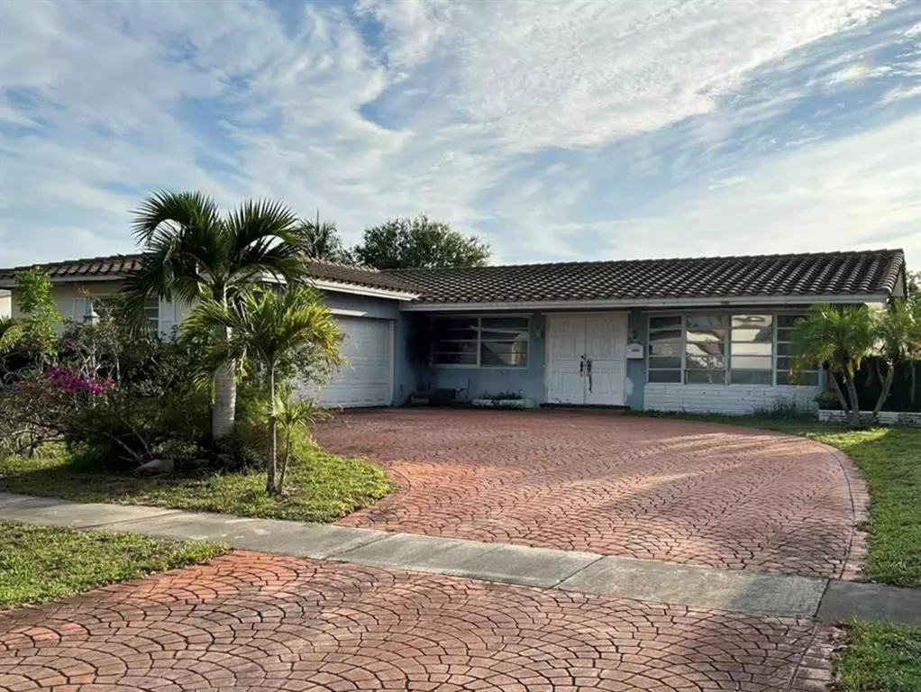 Hollywood, FL 33021,1800 N 54th Ave
