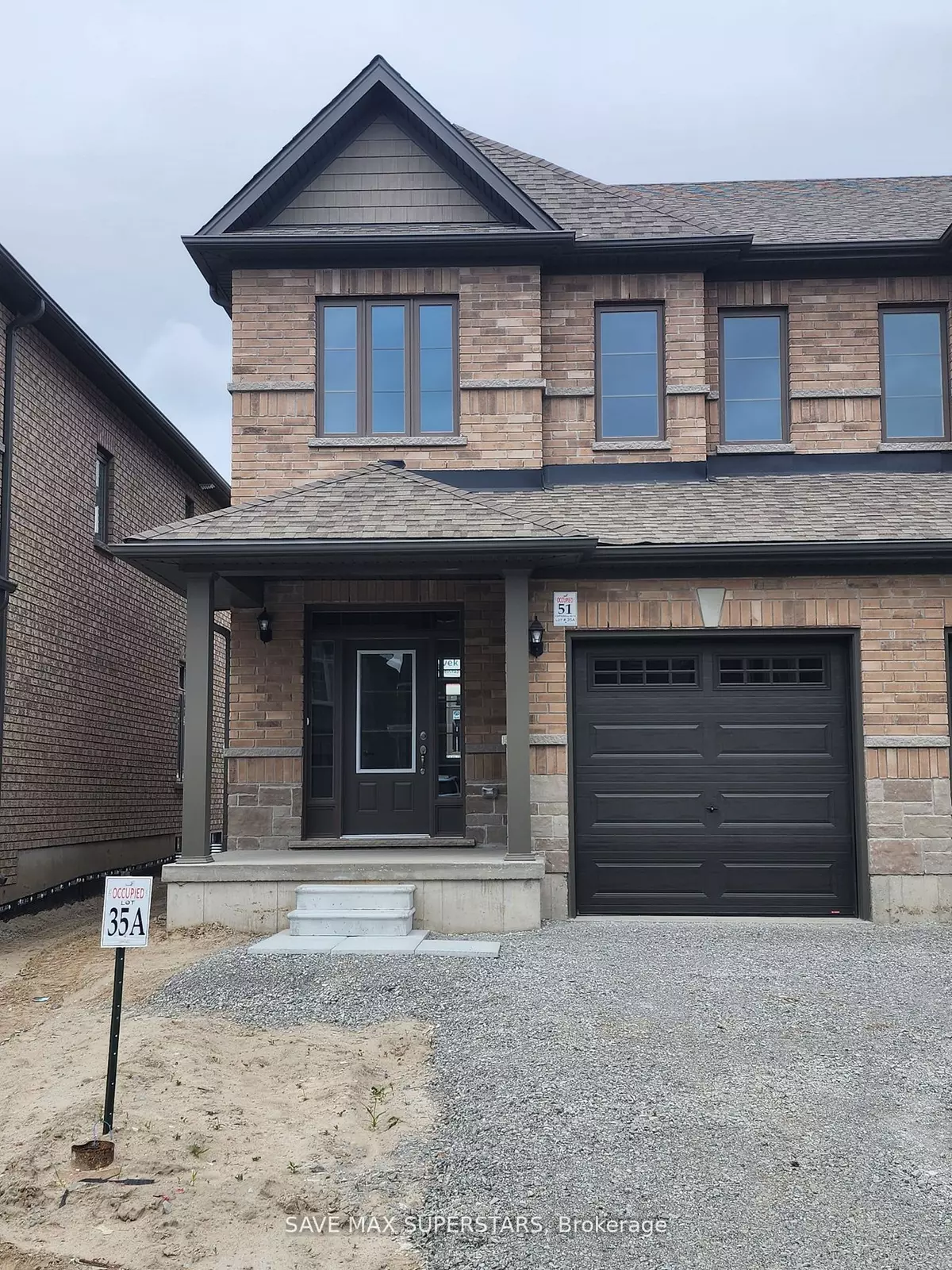 Barrie, ON L9J 0K6,51 COPPERHILL HTS