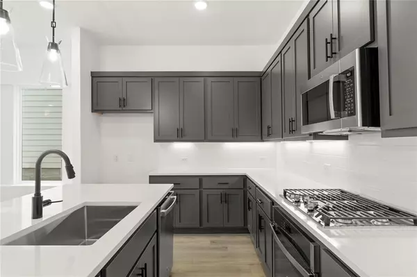 Plano, TX 75075,913 Janwood Drive