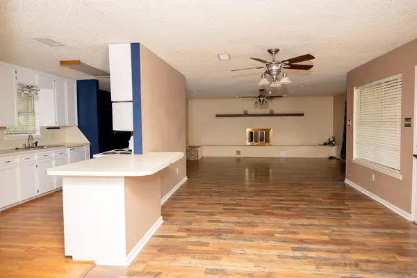 Wichita Falls, TX 76308,4648 University Avenue