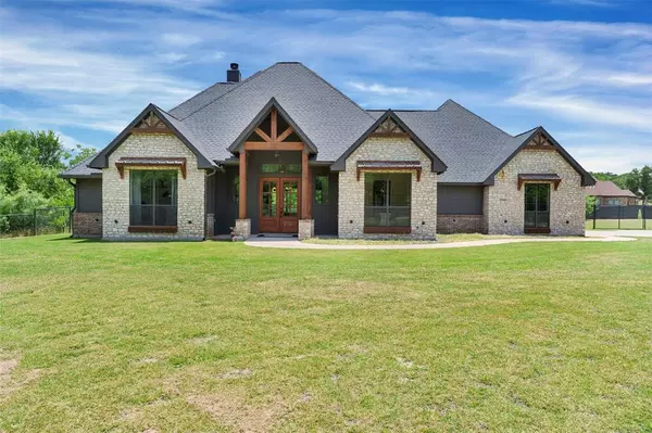 204 Wrigley Drive, Springtown, TX 76082