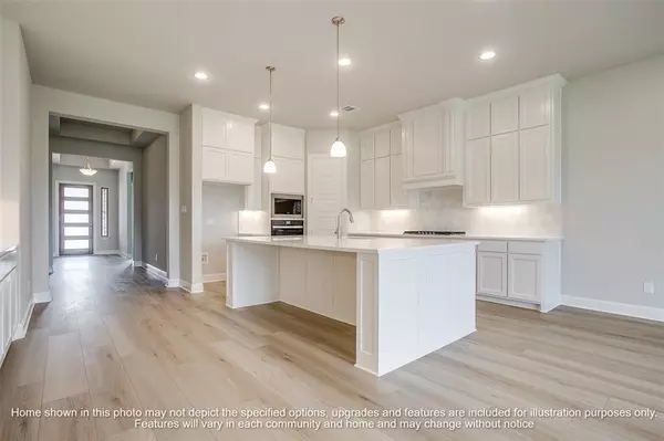 Burleson, TX 76028,2608 Lila Street