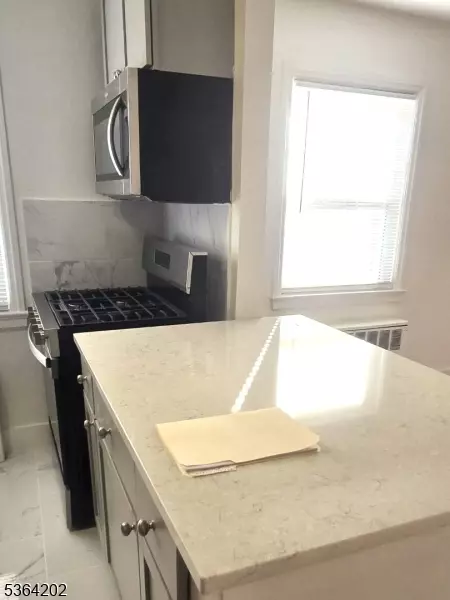 77 Forest Hill Pkwy #2k, Newark City, NJ 07104