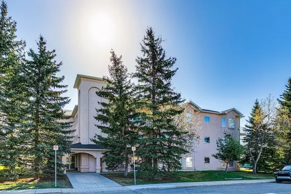 7 Lineham AVE #204, Okotoks, AB T1S1Z2