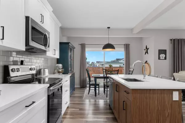 Crossfield, AB T0M0S0,113 Amery CRES