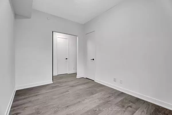Toronto C01, ON M5V 0W2,108 Peter ST #5006