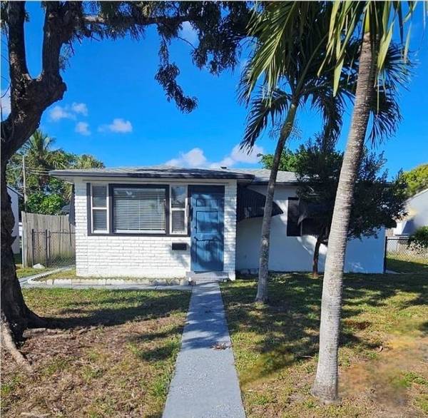 2123 Taft St, Hollywood, FL 33020