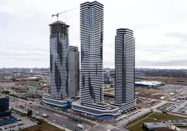 Vaughan, ON L4K 0R1,225 Commerce ST #5701