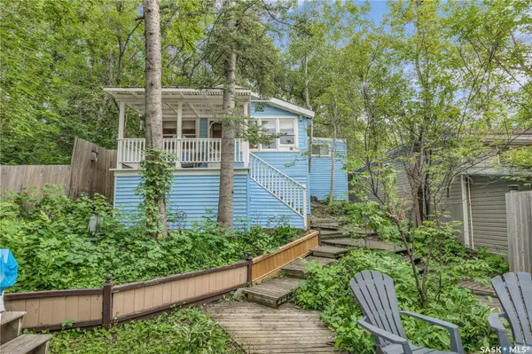 463 Fairchild AVENUE #A, Regina Beach, SK S0G 4C0