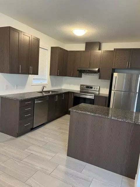 Kitchener, ON N2R 0N2,920 Tartan CT