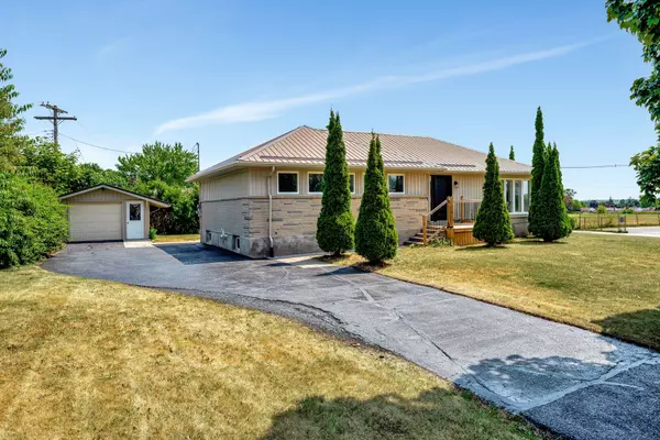 23 Third AVE, Quinte West, ON K8V 5N1