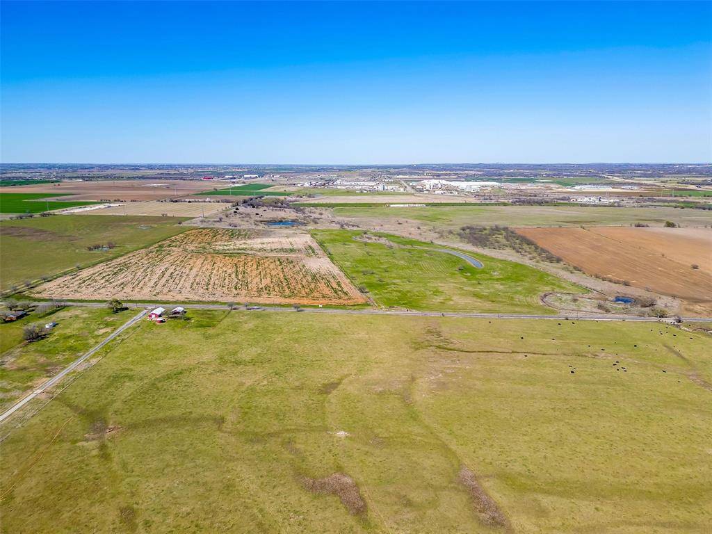 Cleburne, TX 76033,2048 County Road 1125