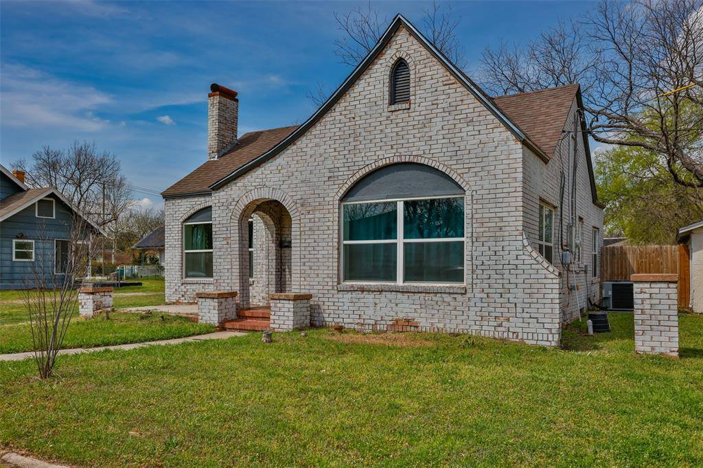 Gainesville, TX 76240,1209 E Garnett Street