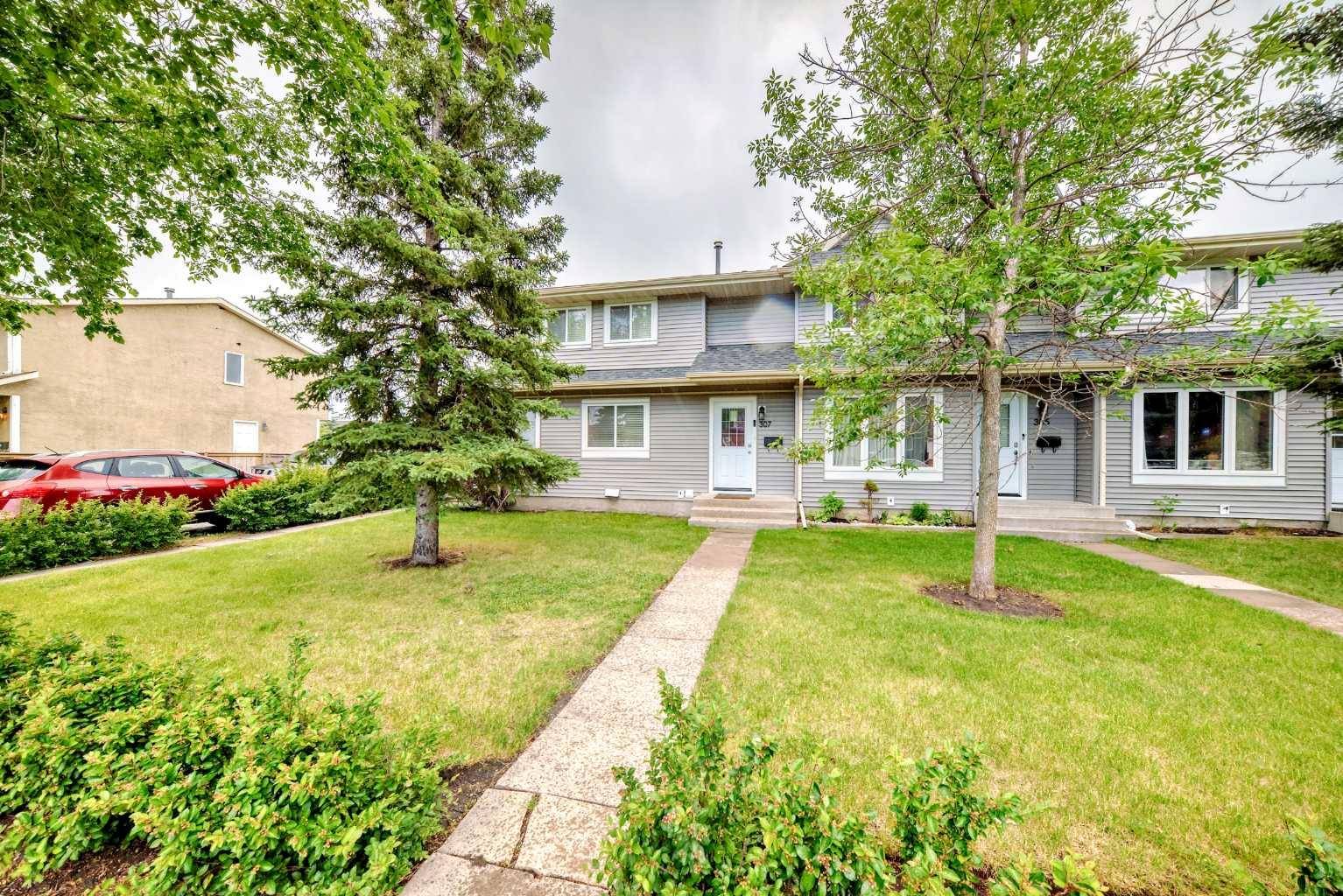 Calgary, AB T3J 1T8,307 Falshire DR NE