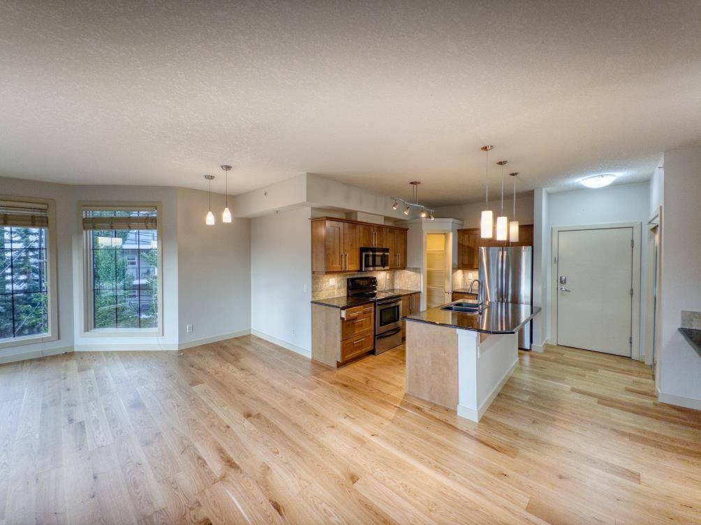 Calgary, AB T2T 3T5,2307 14 ST SW #410