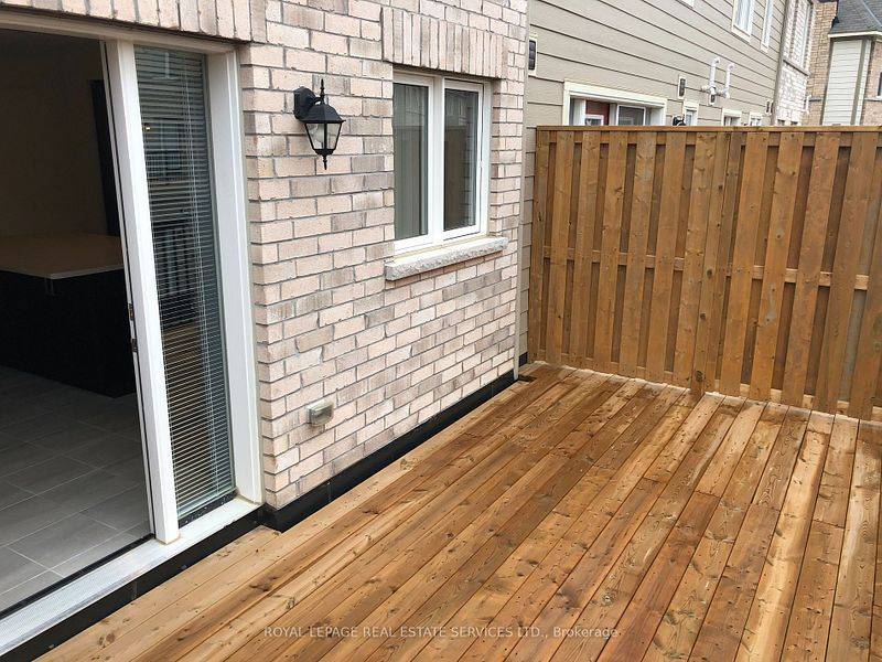 Brampton, ON L6Y 6G2,1 Beckenrose CT E #135