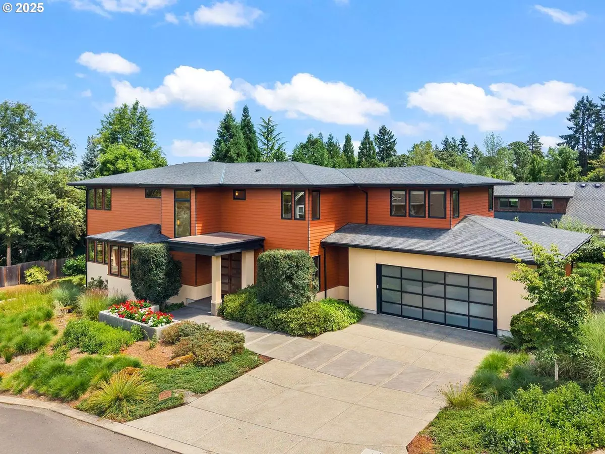 Lake Oswego, OR 97034,17096 CHAPIN WAY