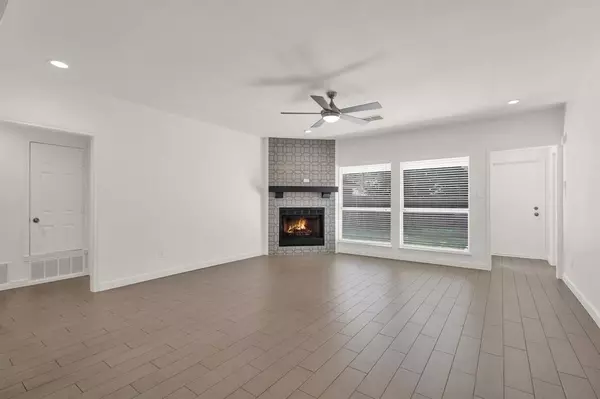 Flower Mound, TX 75028,2233 Woodview Drive